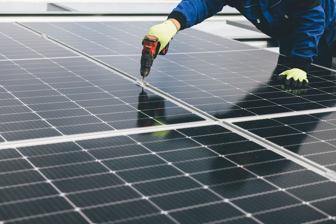 Diagnóstico técnico de inversor solar — Deye Tensão de Rede Fora do Limite: Causa e Diagnóstico